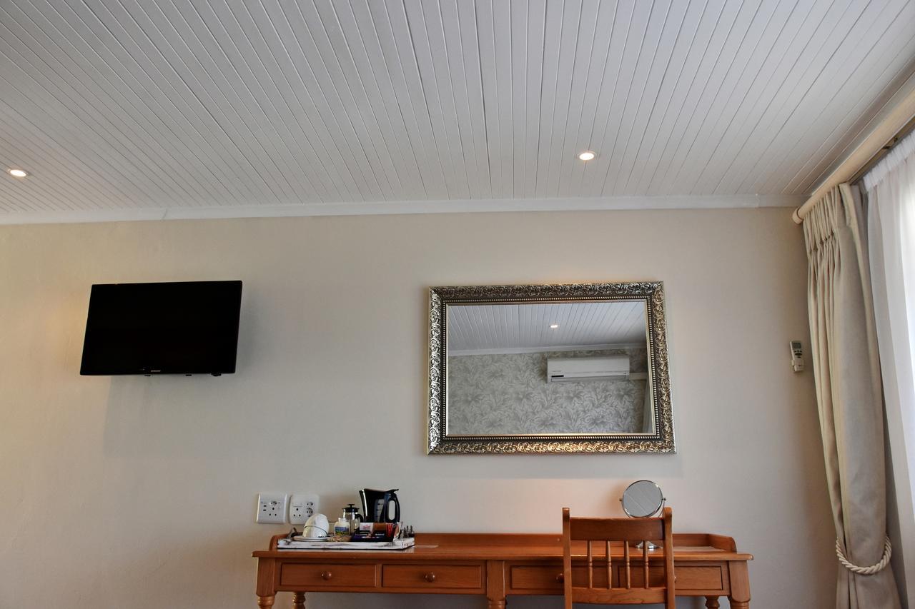 Fern Hill Hotel Howick Exterior photo